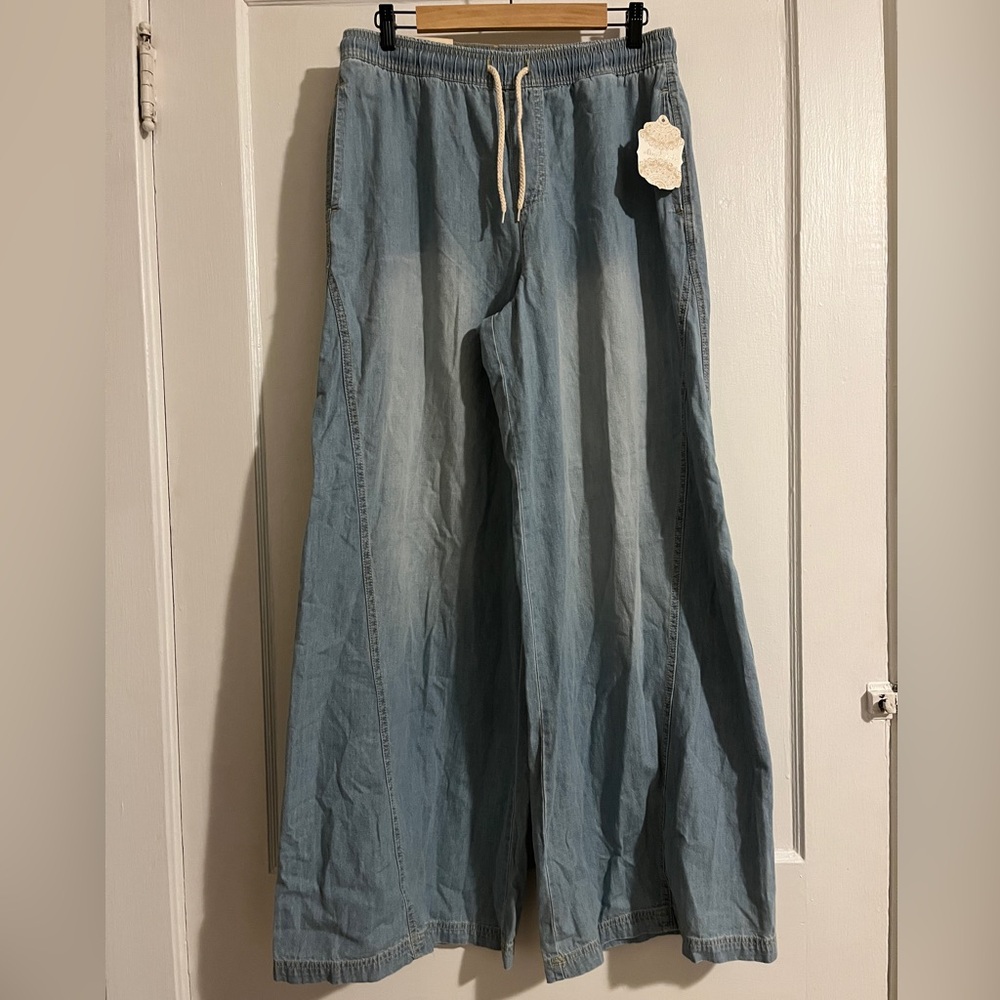 Altar'd State Light Wash Denim Pants